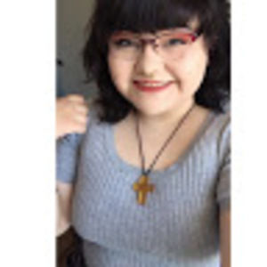 Meet your Posher, Senia